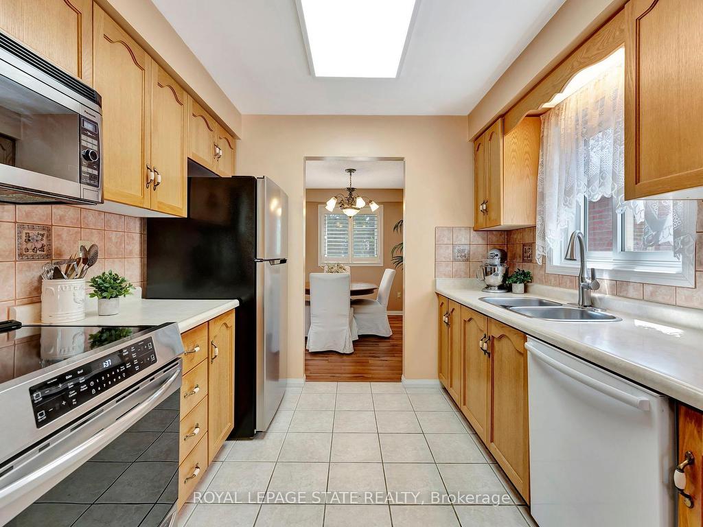 









50


Ossington

Drive,
Hamilton,




ON
L8W 3S4

