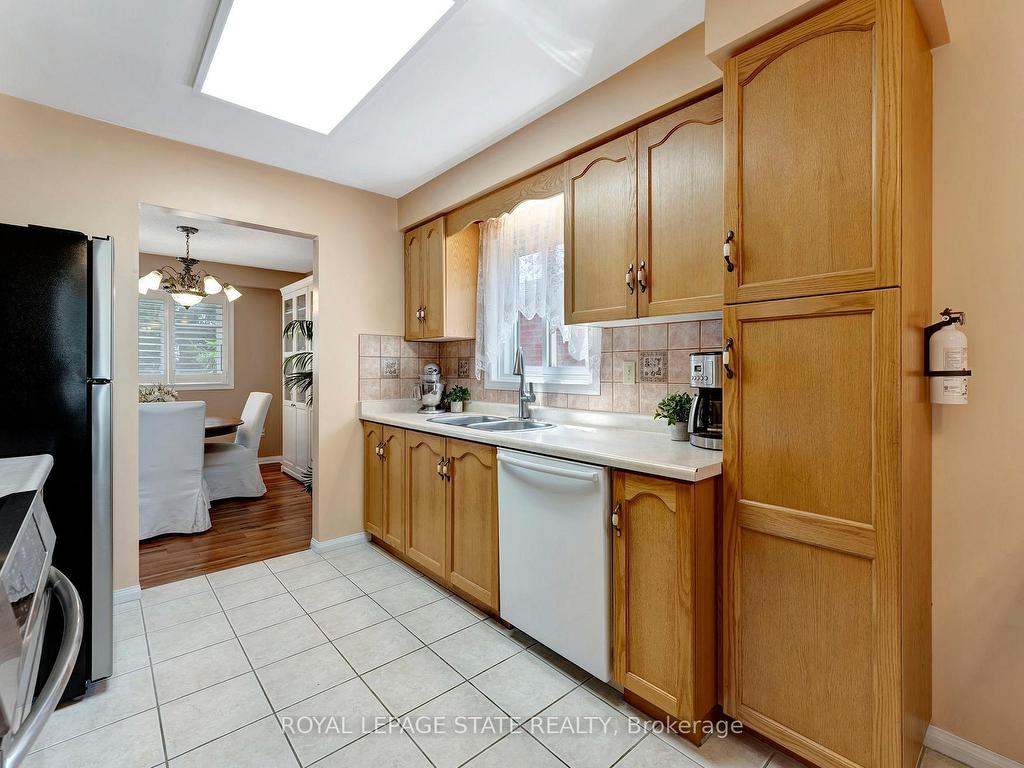 









50


Ossington

Drive,
Hamilton,




ON
L8W 3S4

