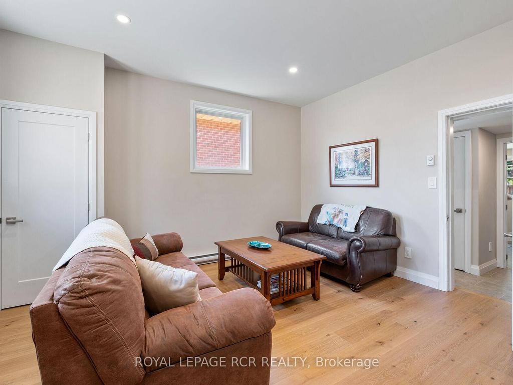 









10


Faulkner

Street,
Orangeville,




ON
L9W 2G3

