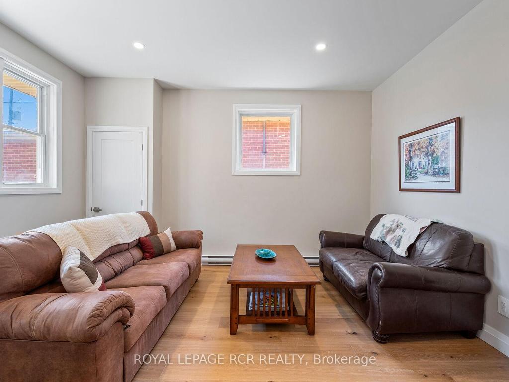









10


Faulkner

Street,
Orangeville,




ON
L9W 2G3


