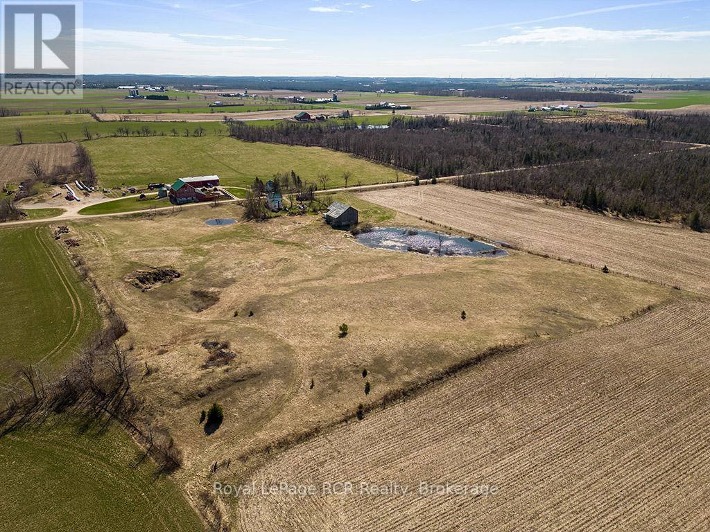












573648 57B ROAD

,
Grey Highlands,







Ontario
N0C1A0


