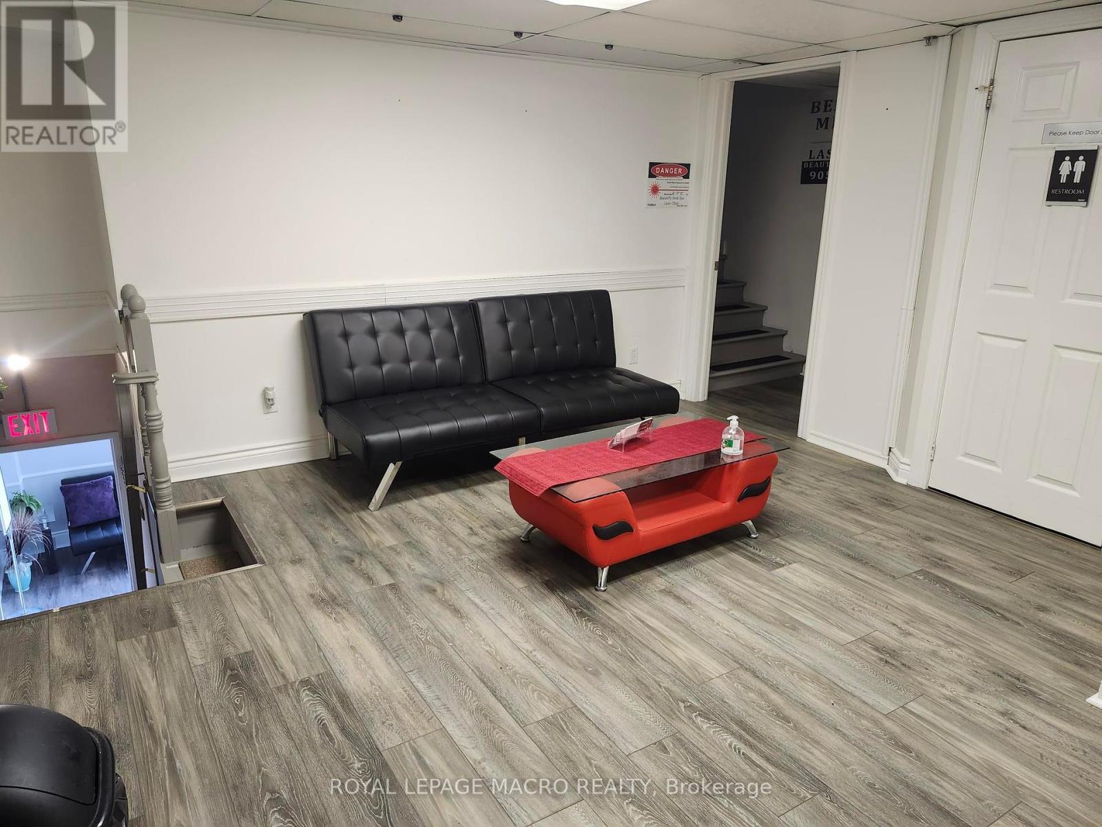 












2200 RYMAL ROAD E

,
Hamilton,




Ontario
L0R1P0

