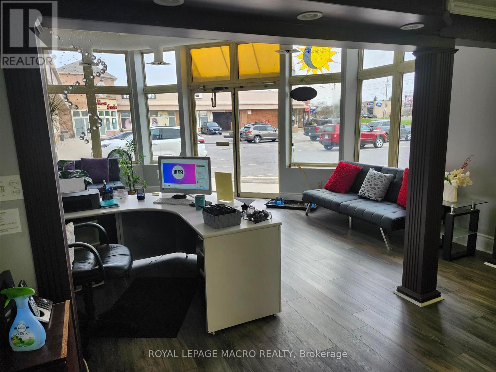












2200 RYMAL ROAD E

,
Hamilton,




Ontario
L0R1P0

