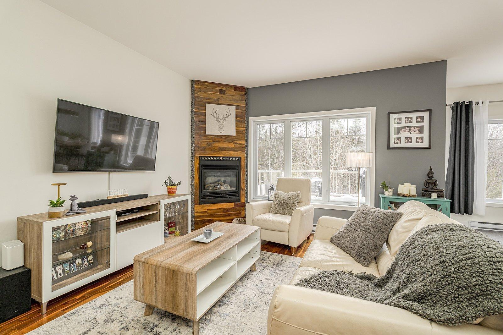 









852


Rue Albert-Charpentier

,
Sherbrooke (Les Nations),




QC
J1L0E3

