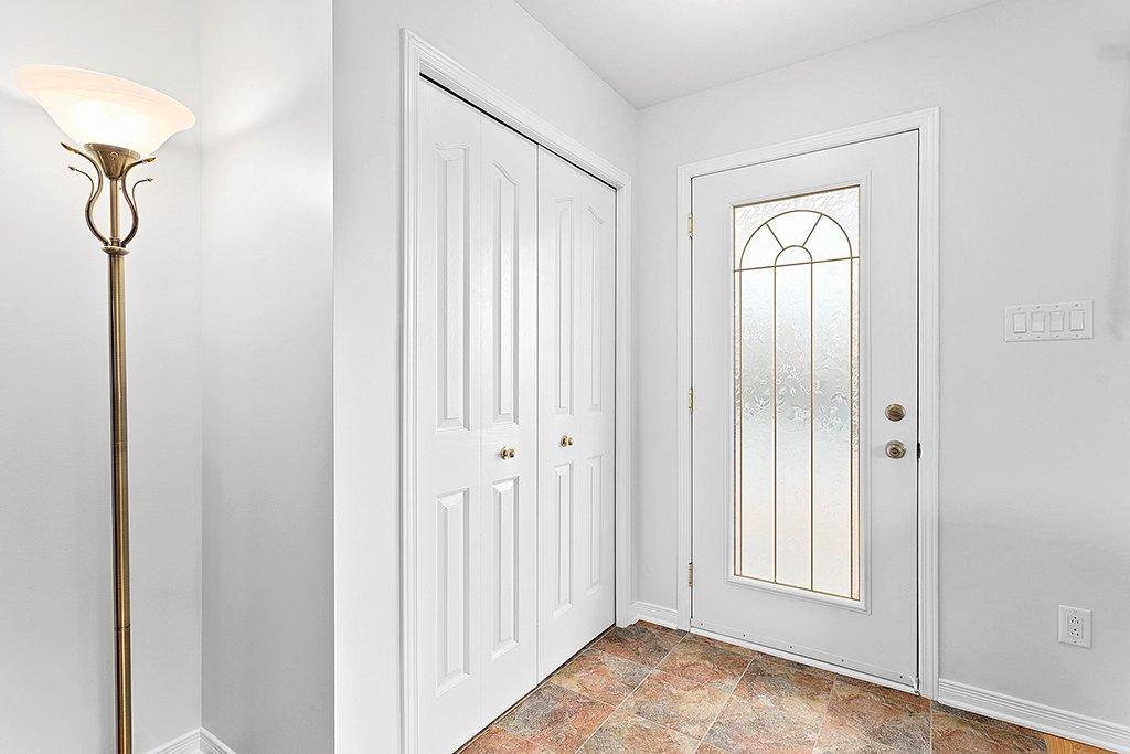 









81


Rue du Verger

,
Gatineau (Aylmer),




QC
J9J3X4

