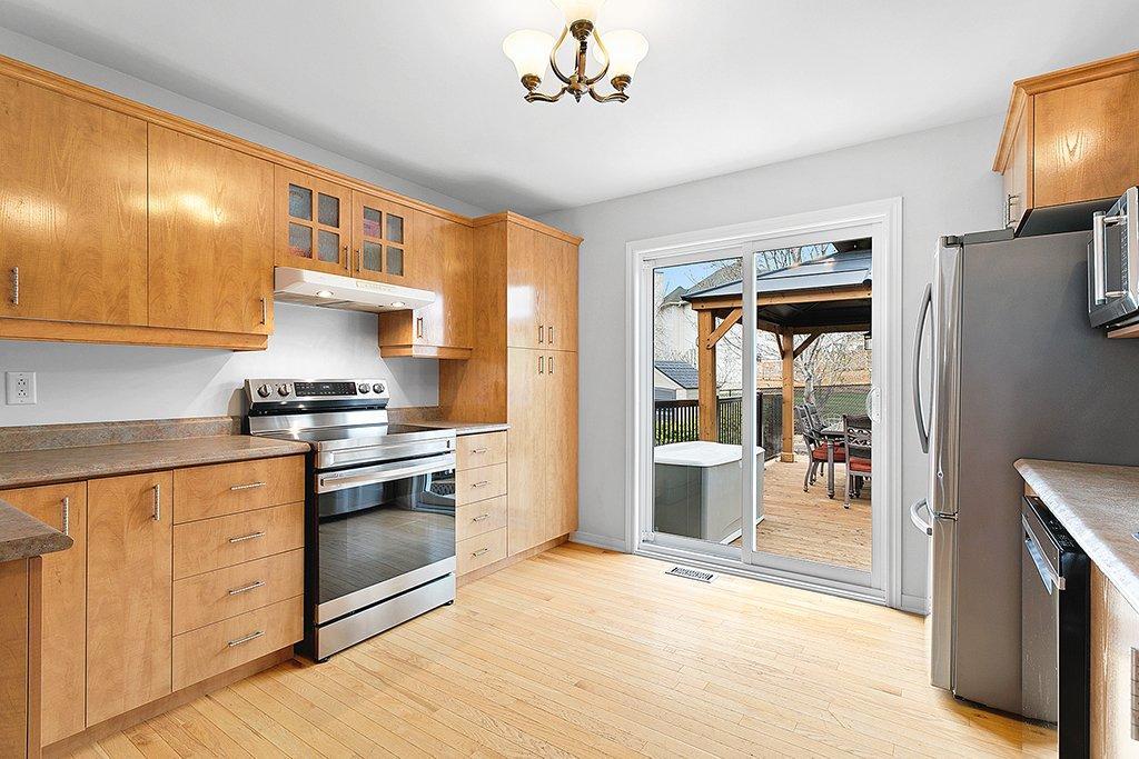 









81


Rue du Verger

,
Gatineau (Aylmer),




QC
J9J3X4

