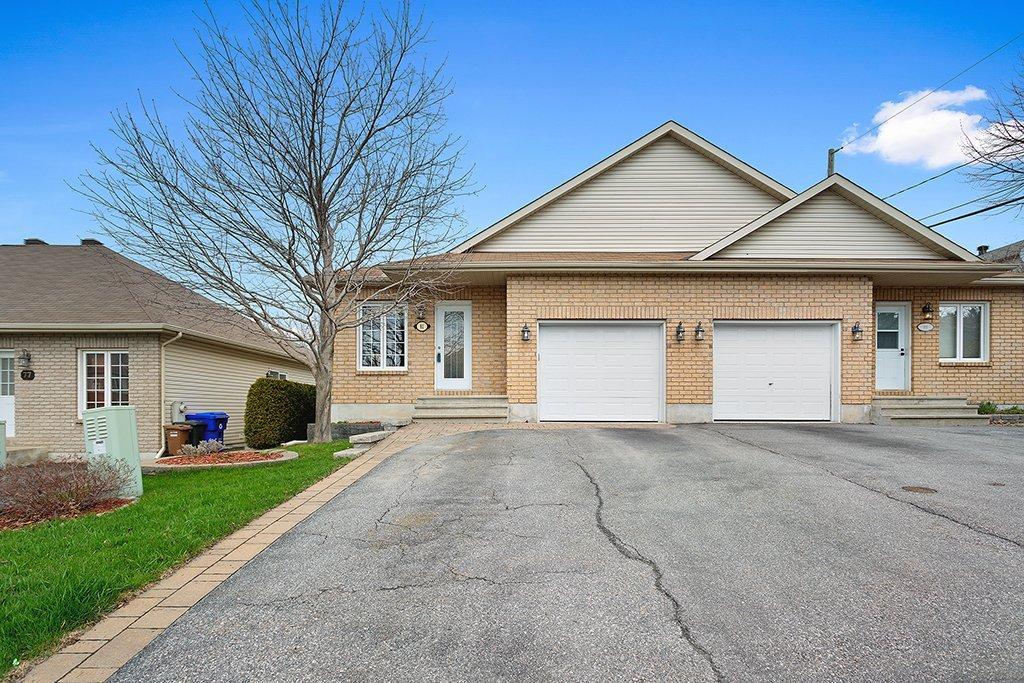 









81


Rue du Verger

,
Gatineau (Aylmer),




QC
J9J3X4

