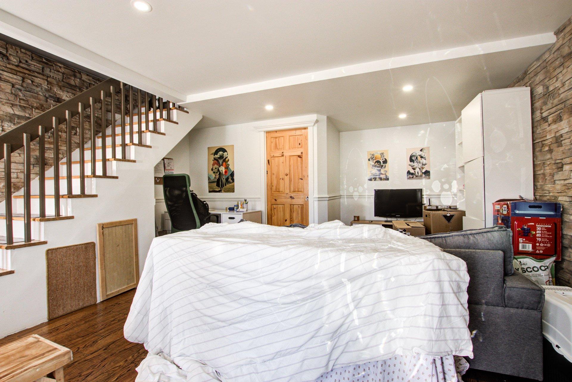 









189

 - 191


Rue Michel-Messier

,
Varennes,




QC
J3X1A5

