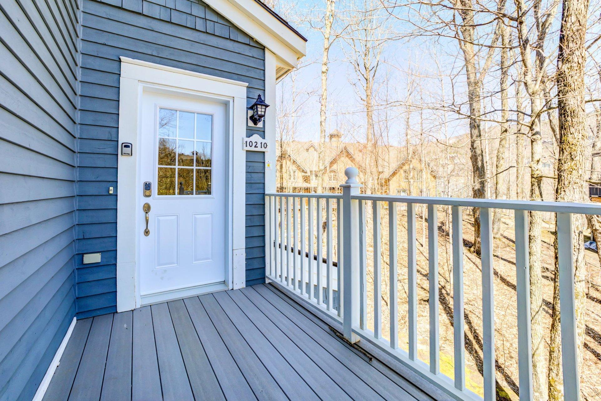 









102


Ch. des Quatre-Sommets

, 10,
Mont-Tremblant,




QC
J8E1C6

