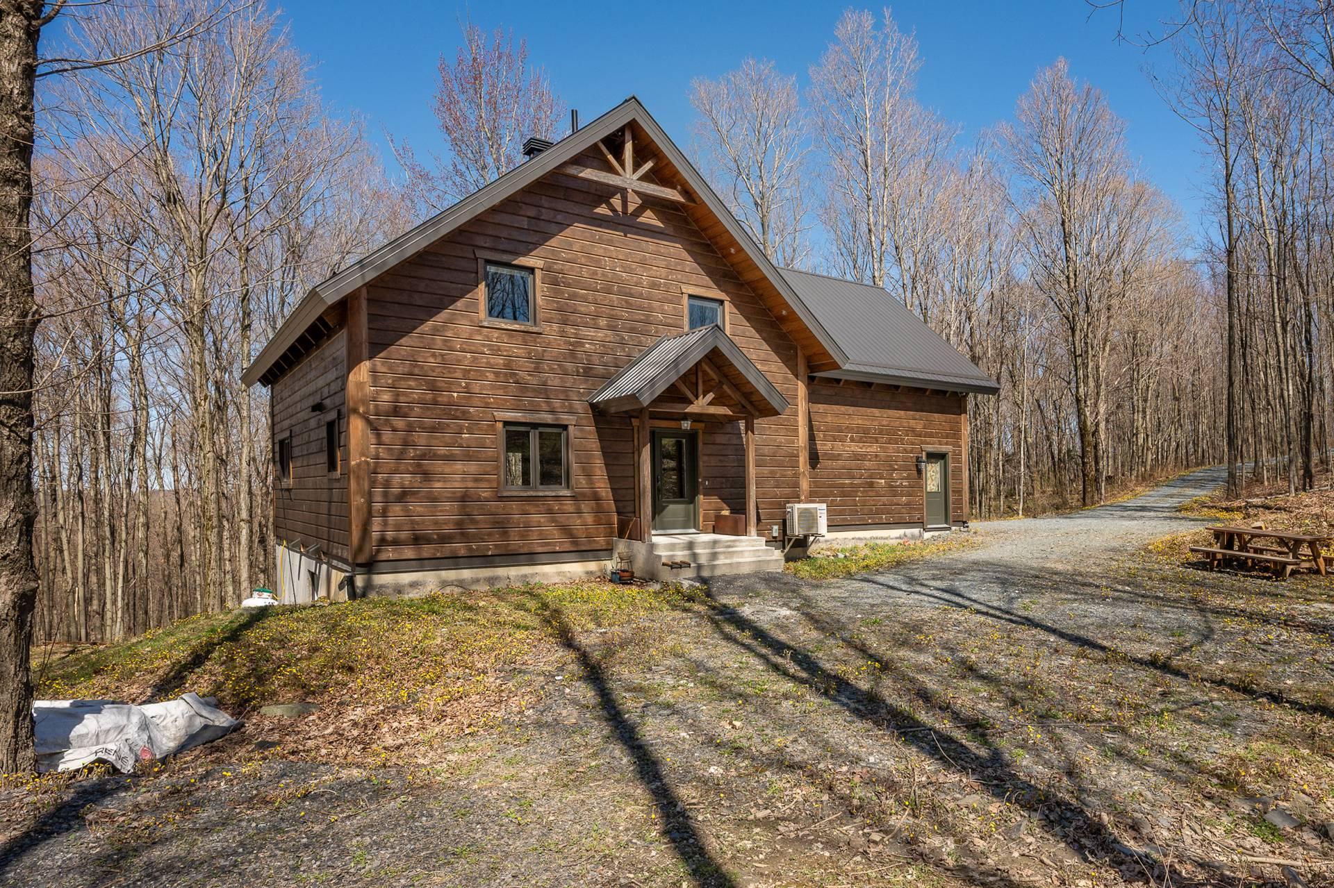 









251


Ch. du Pinacle

,
Frelighsburg,




QC
J0J1C0

