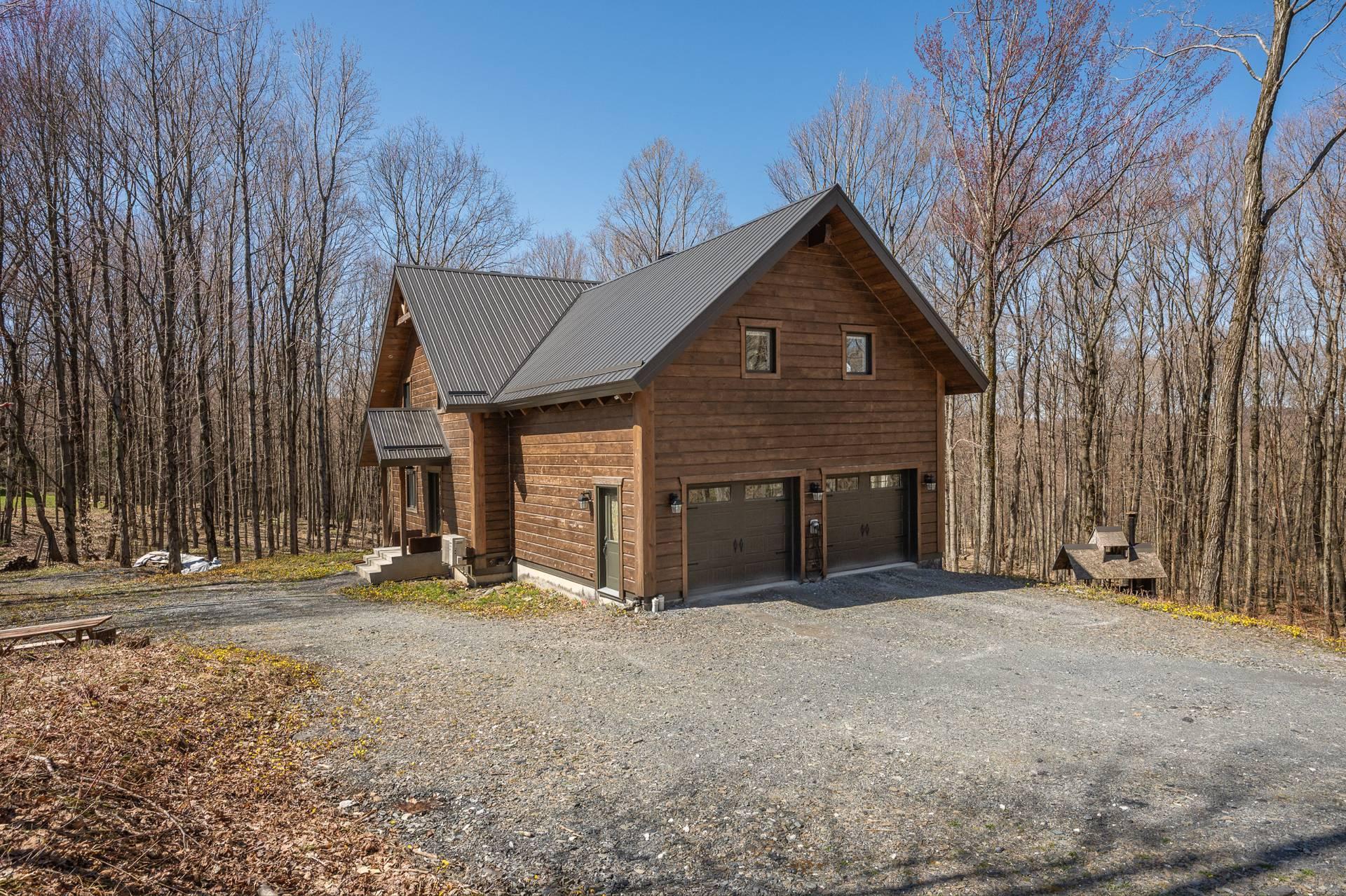 









251


Ch. du Pinacle

,
Frelighsburg,




QC
J0J1C0


