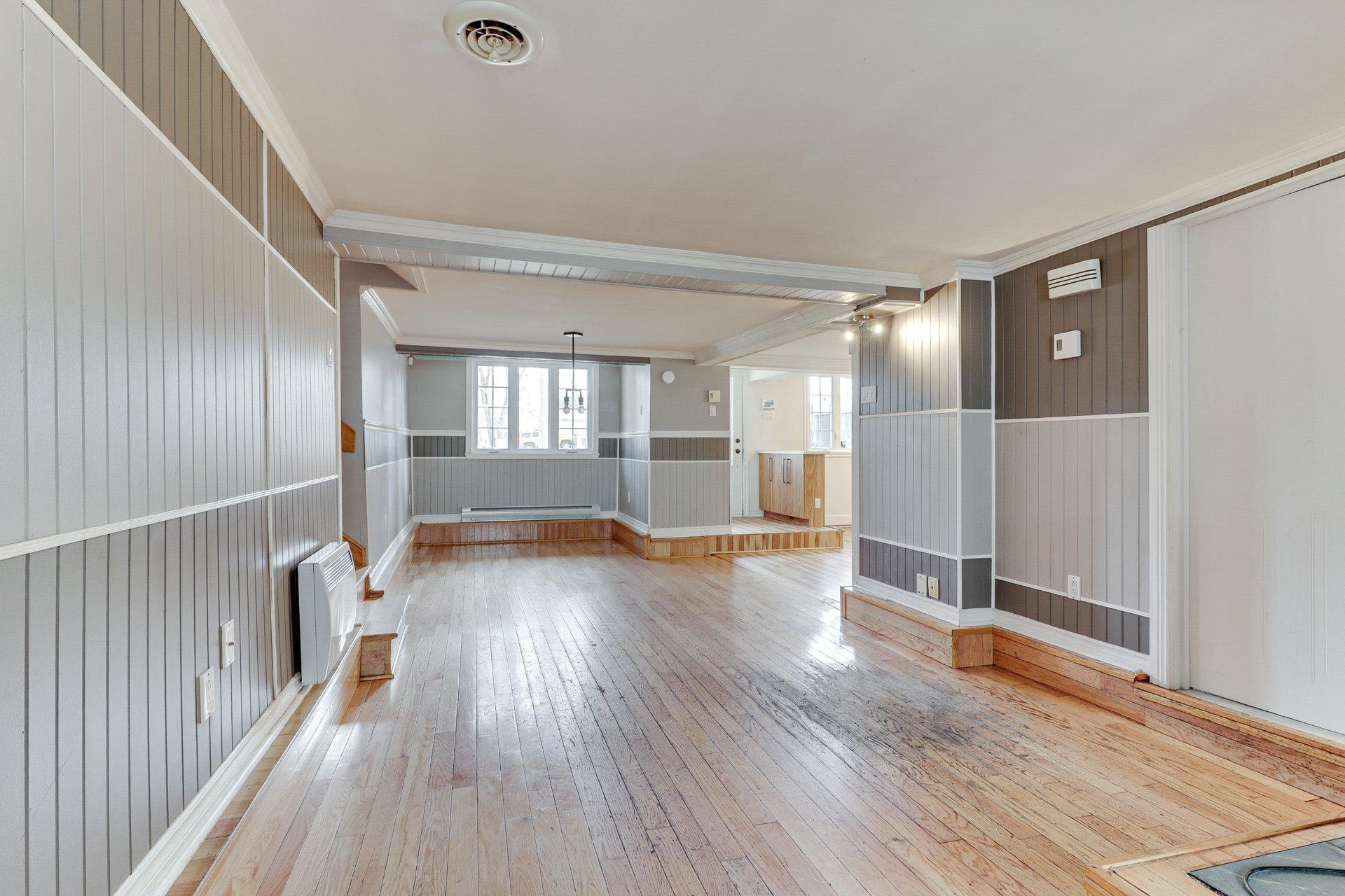 









43


5e Avenue

,
Laval (Auteuil),




QC
H7H2J4

