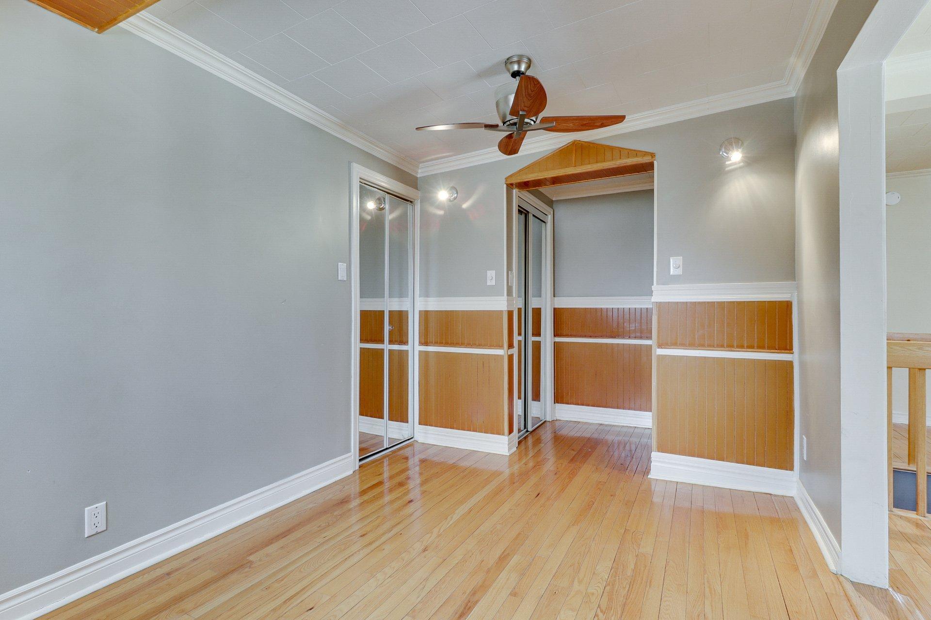









43


5e Avenue

,
Laval (Auteuil),




QC
H7H2J4

