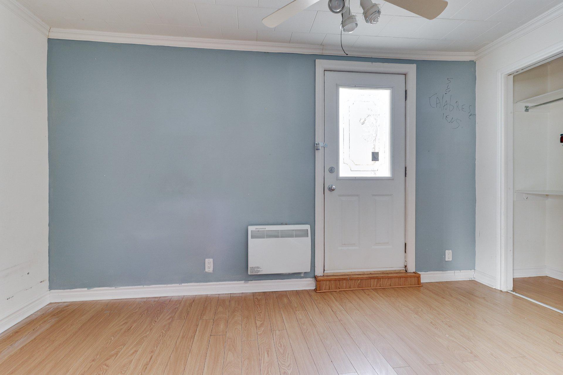 









43


5e Avenue

,
Laval (Auteuil),




QC
H7H2J4


