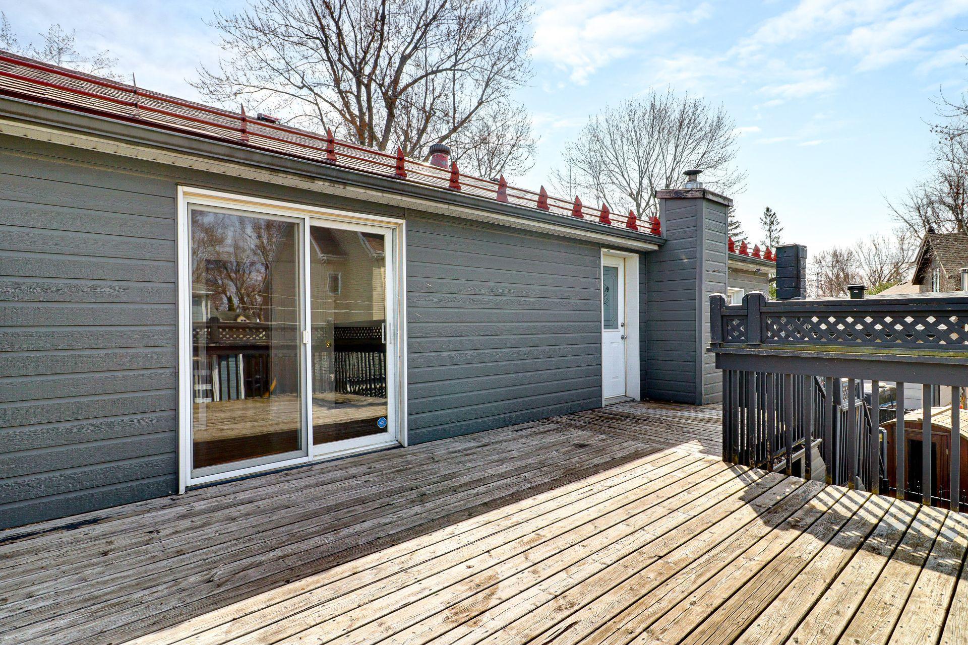 









43


5e Avenue

,
Laval (Auteuil),




QC
H7H2J4

