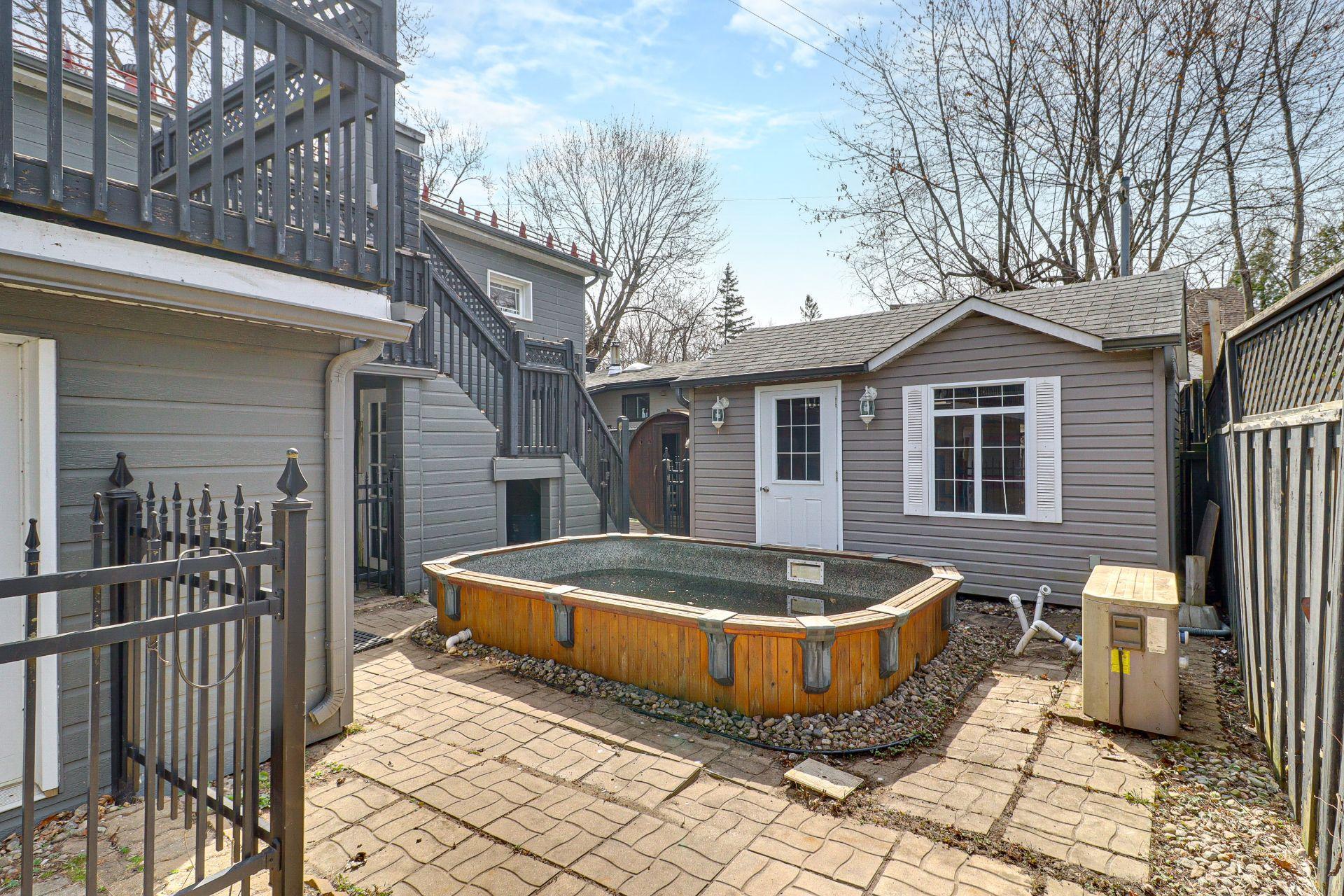 









43


5e Avenue

,
Laval (Auteuil),




QC
H7H2J4

