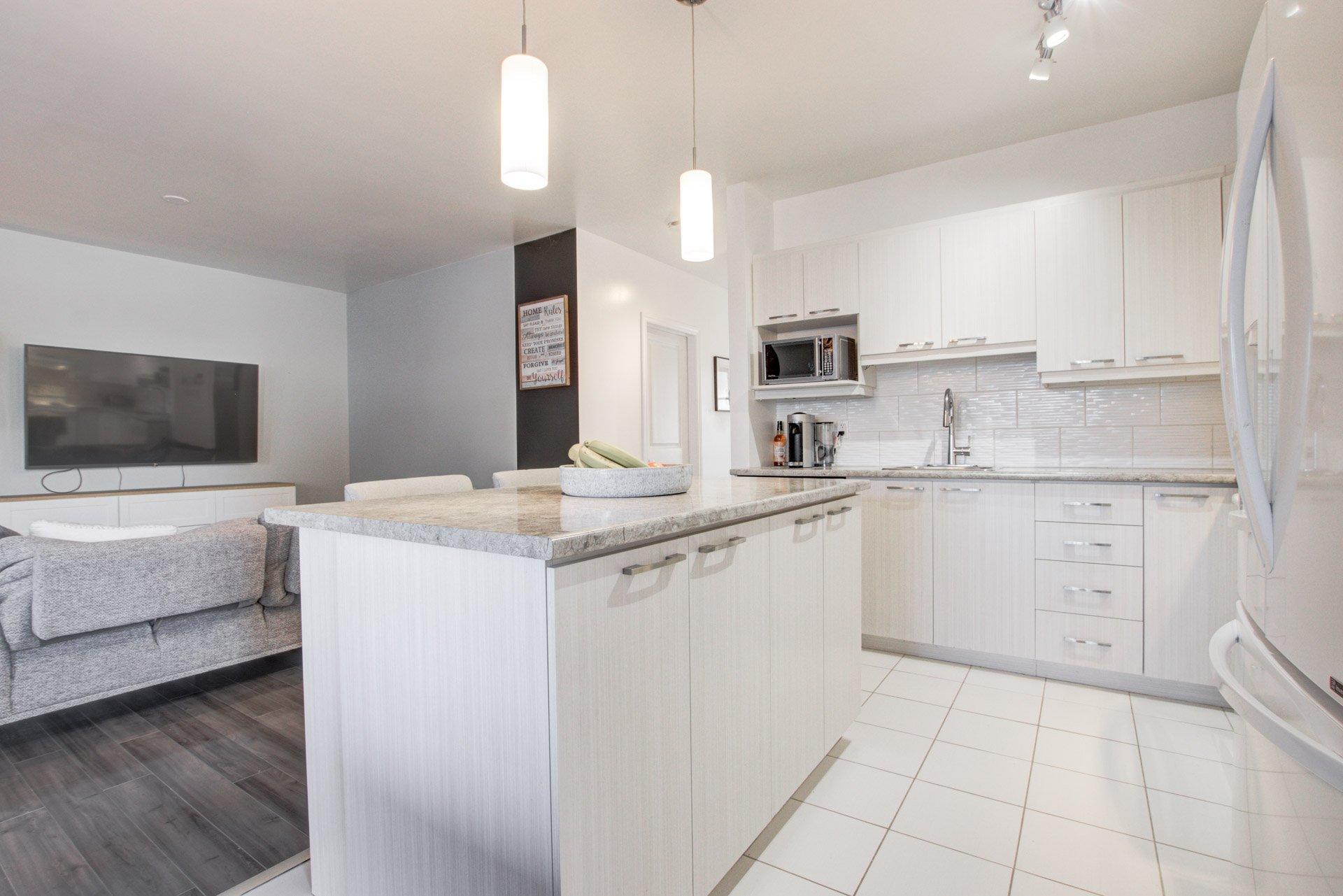 









239


Rue du Géranium

, 102,
Saint-Constant,




QC
J5A0C8

