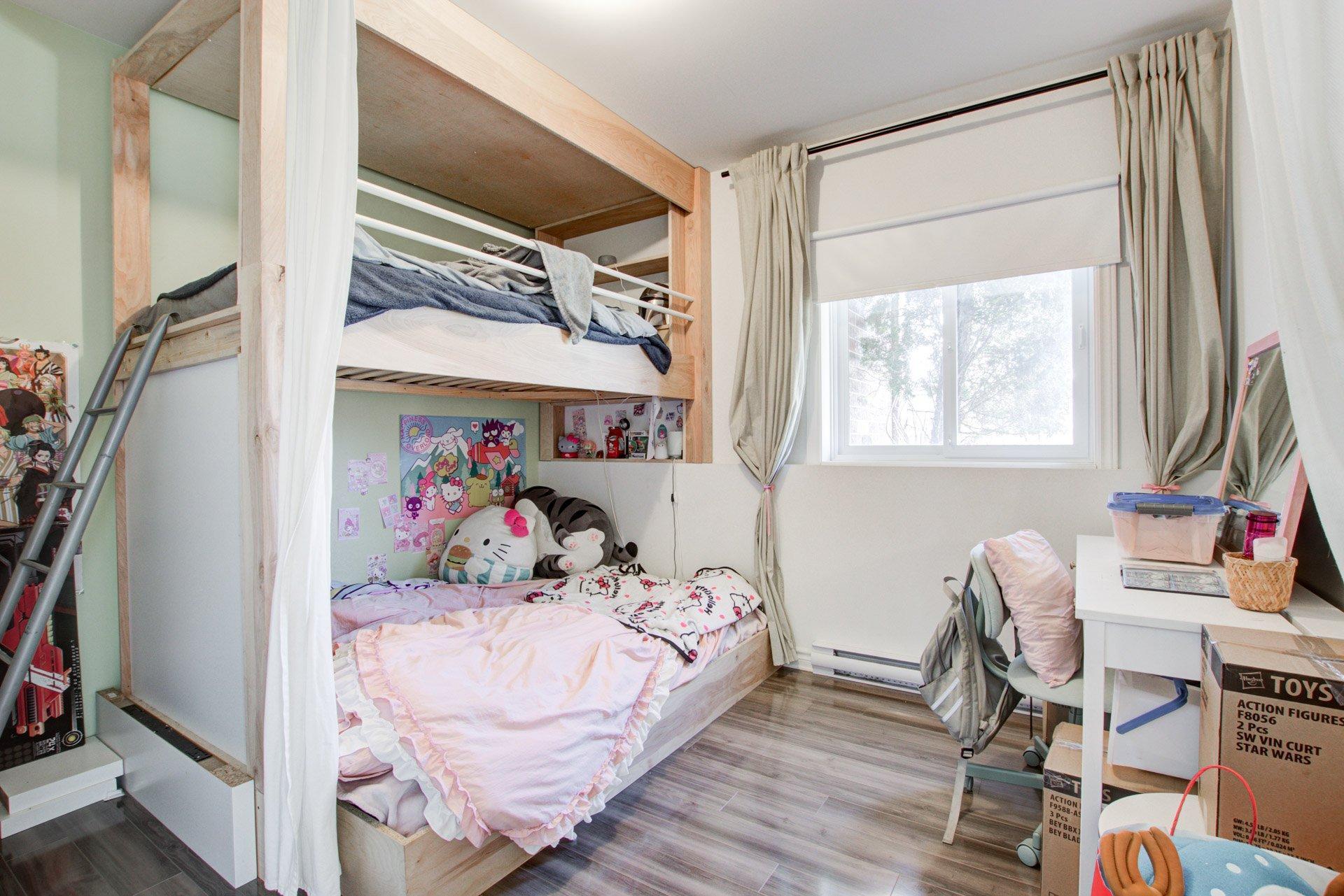 









239


Rue du Géranium

, 102,
Saint-Constant,




QC
J5A0C8

