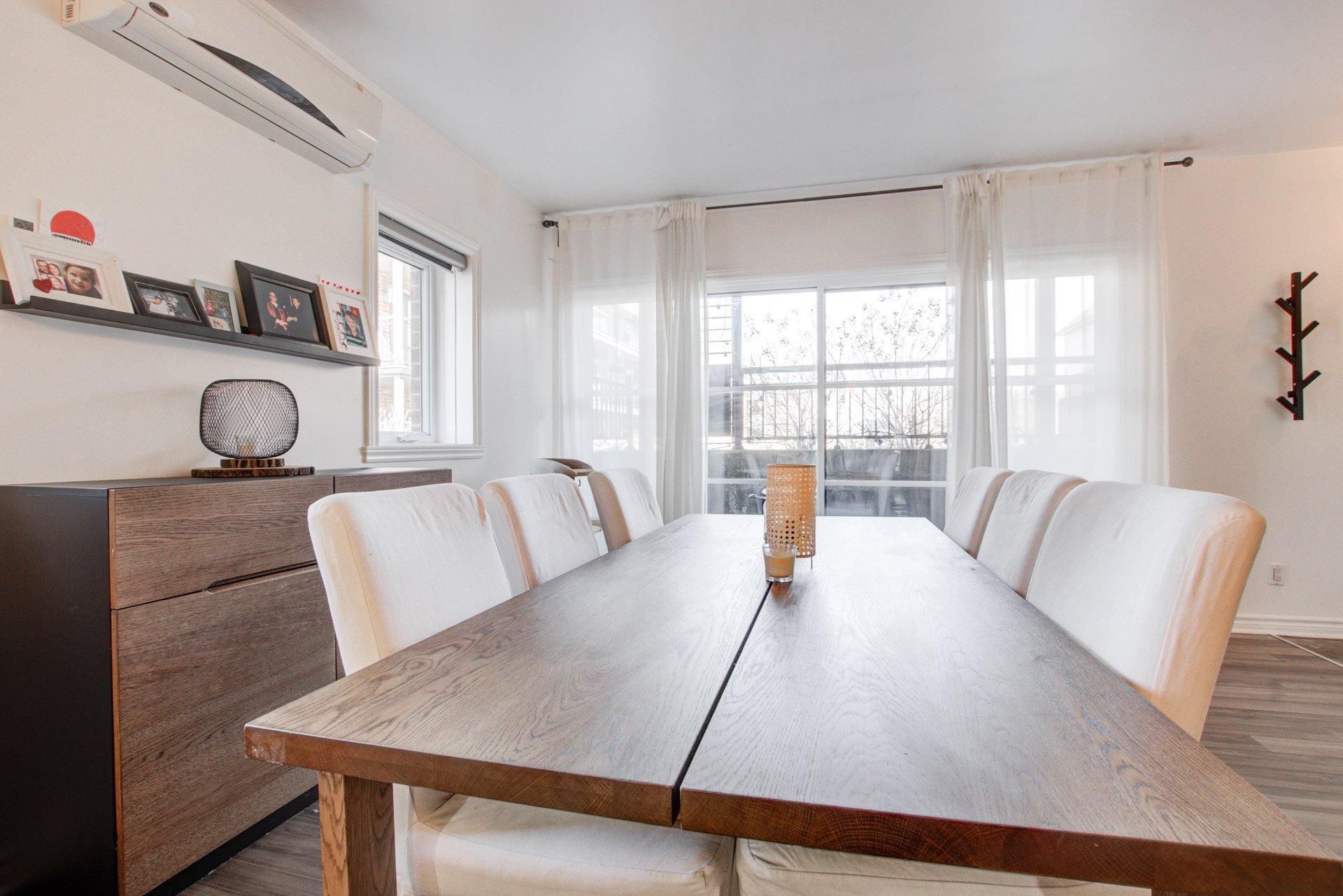 









239


Rue du Géranium

, 102,
Saint-Constant,




QC
J5A0C8

