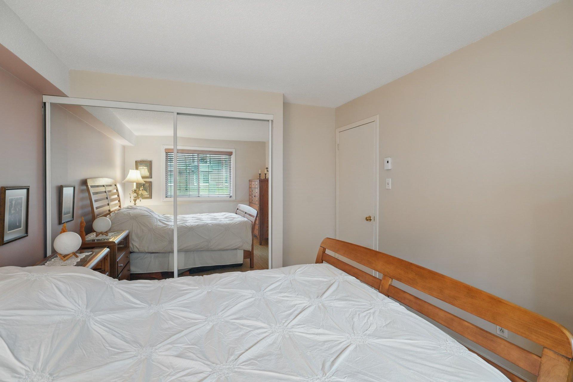 









15


Imp. de la Roseraie

, 4,
Gatineau (Hull),




QC
J9A2S3

