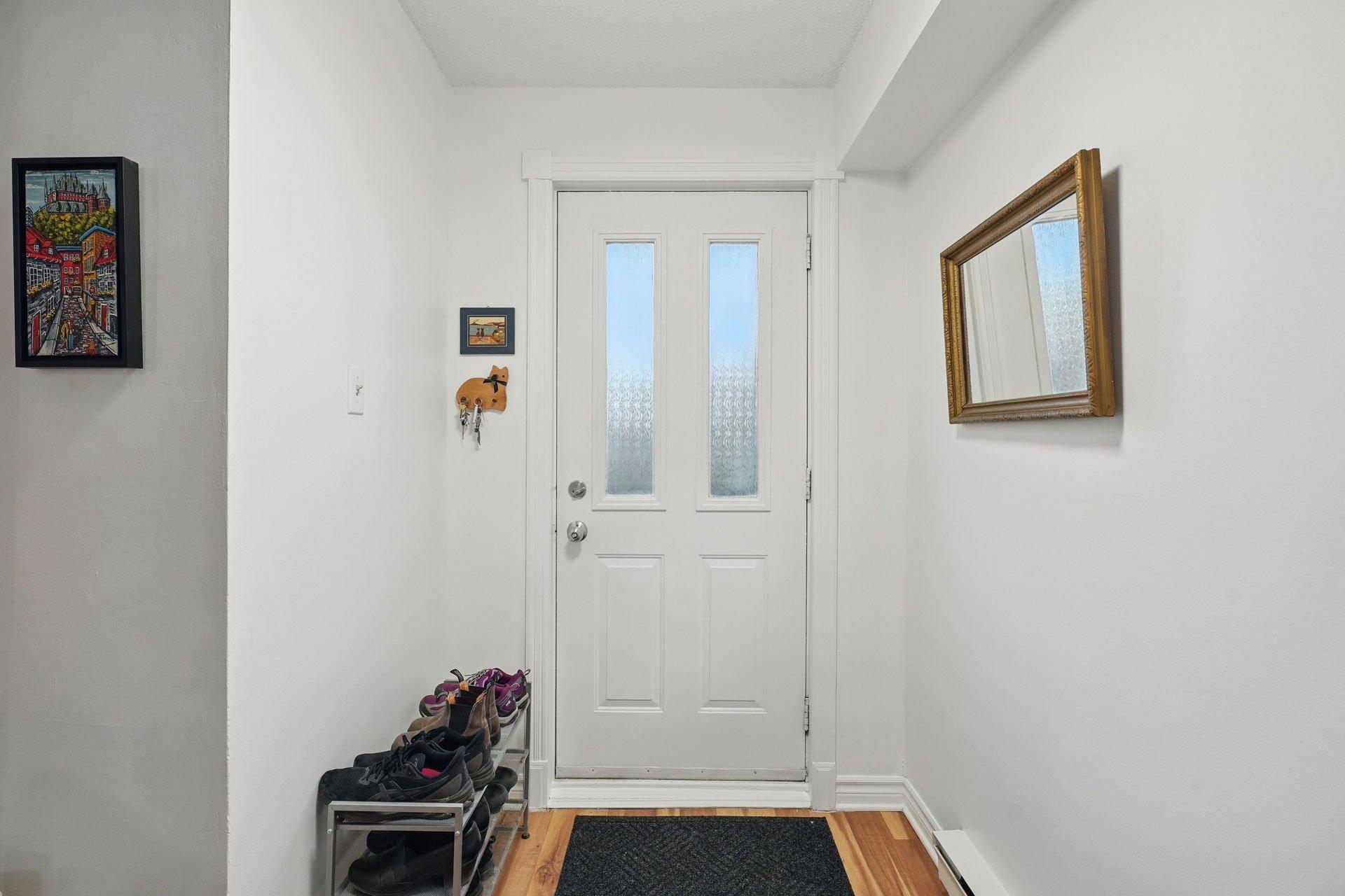 









15


Imp. de la Roseraie

, 4,
Gatineau (Hull),




QC
J9A2S3

