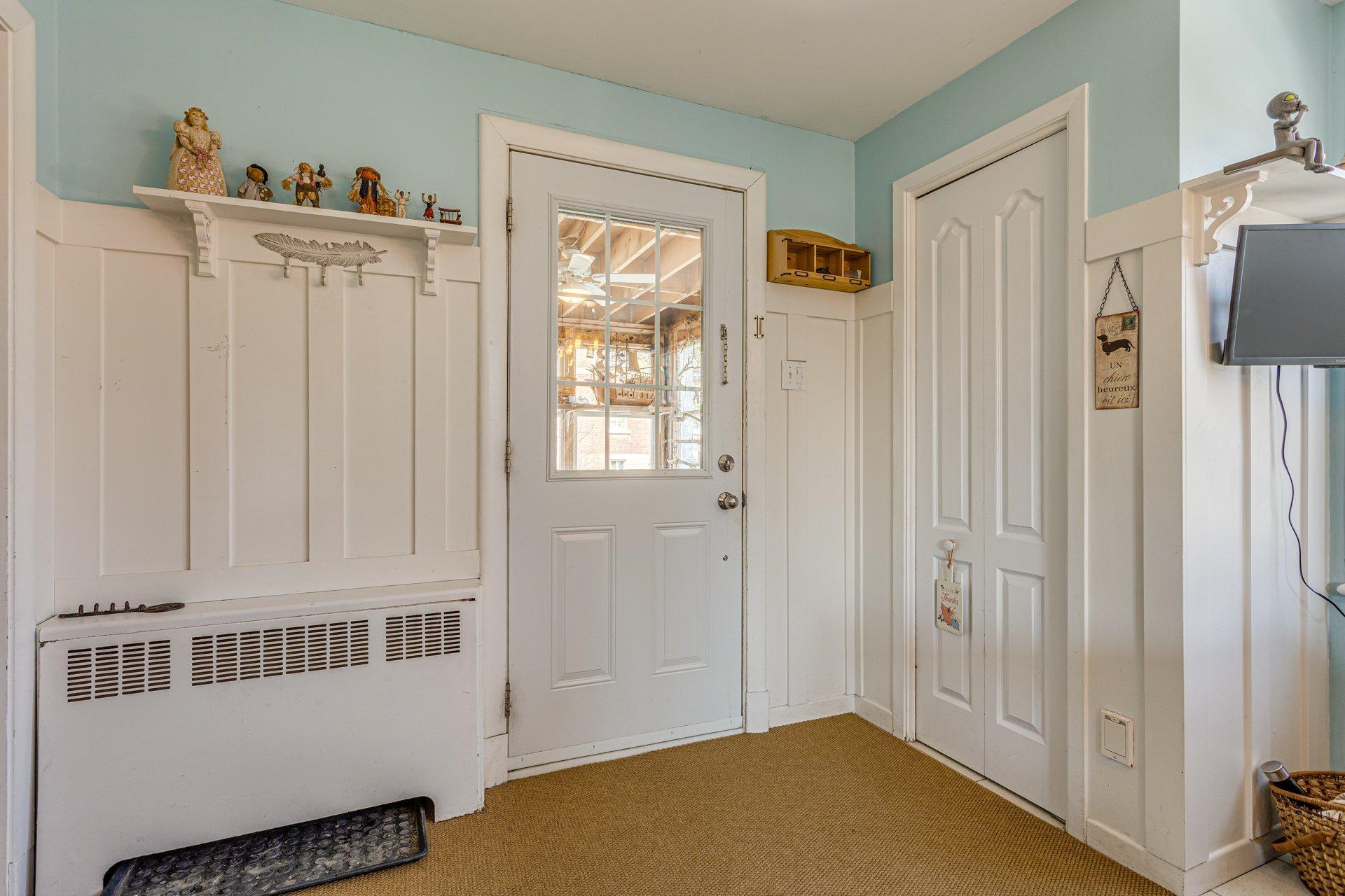 









439


Rue de Monseigneur-Courchesne

,
Nicolet,




QC
J3T1C8

