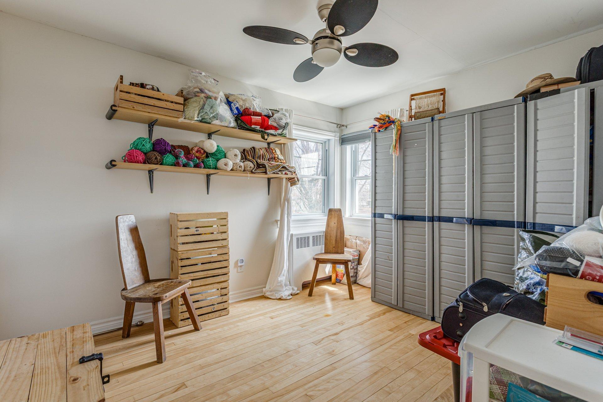 









439


Rue de Monseigneur-Courchesne

,
Nicolet,




QC
J3T1C8

