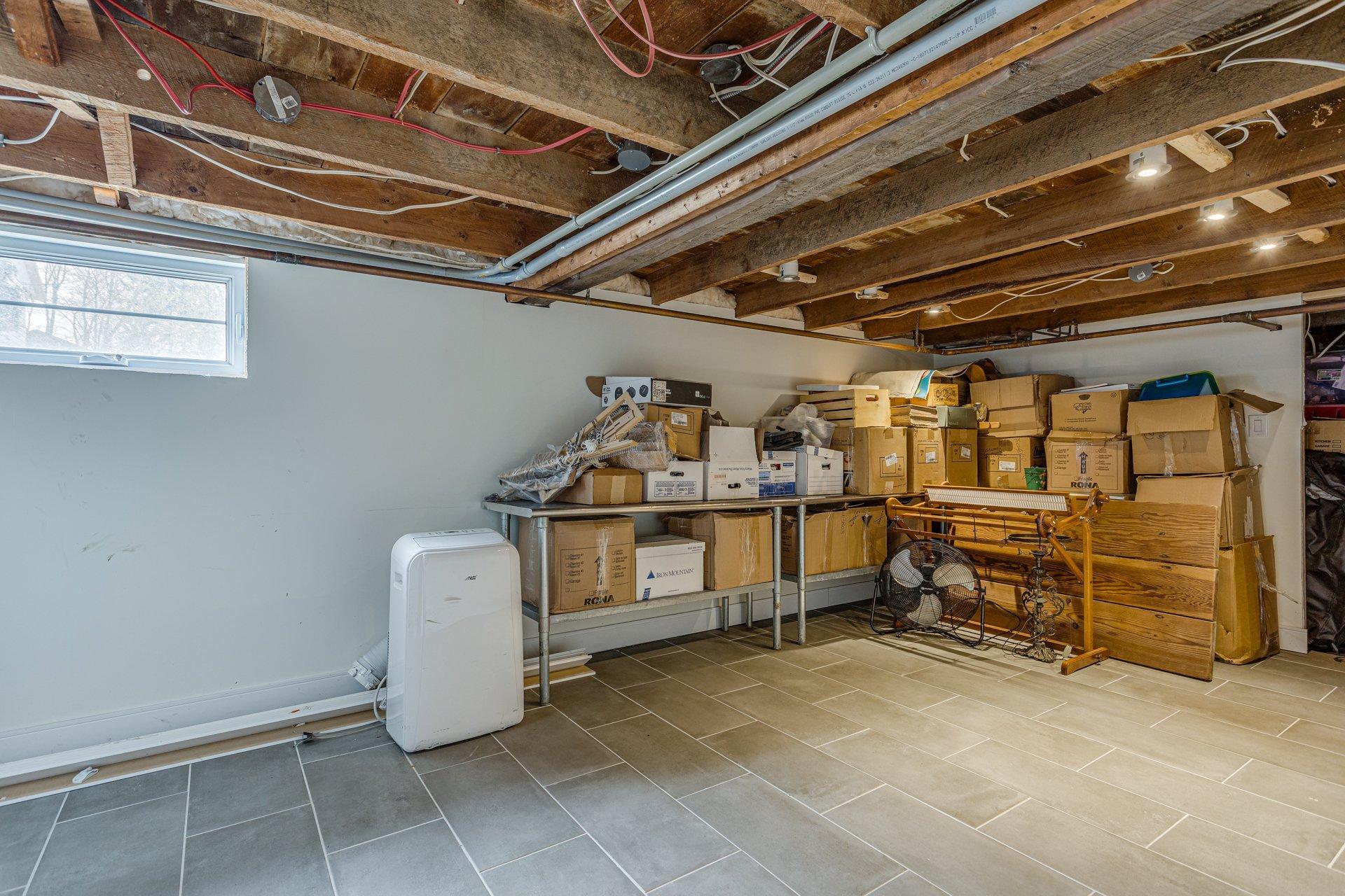 









439


Rue de Monseigneur-Courchesne

,
Nicolet,




QC
J3T1C8


