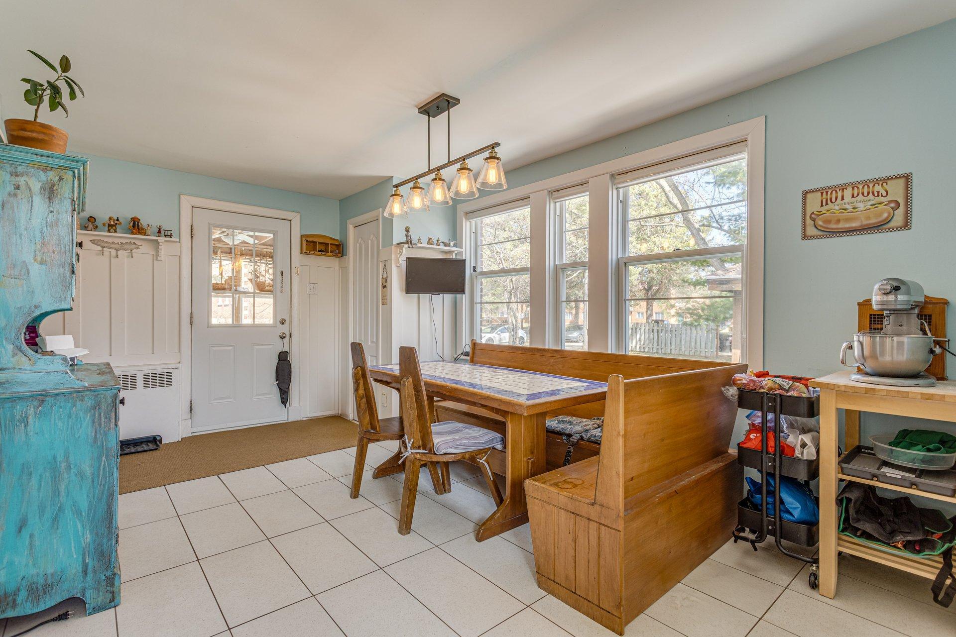 









439


Rue de Monseigneur-Courchesne

,
Nicolet,




QC
J3T1C8

