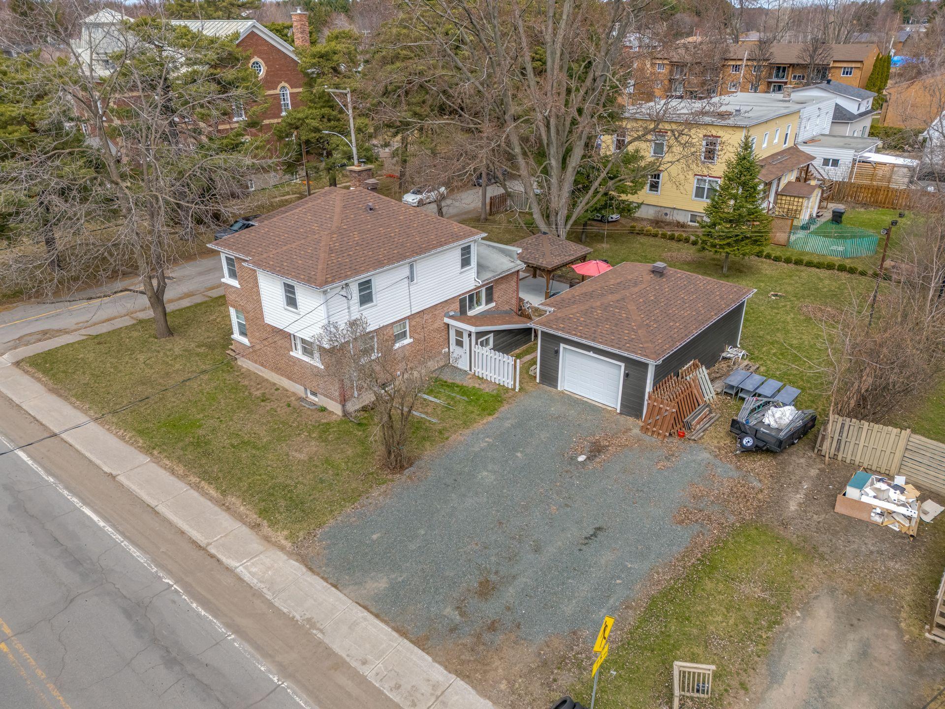 









439


Rue de Monseigneur-Courchesne

,
Nicolet,




QC
J3T1C8

