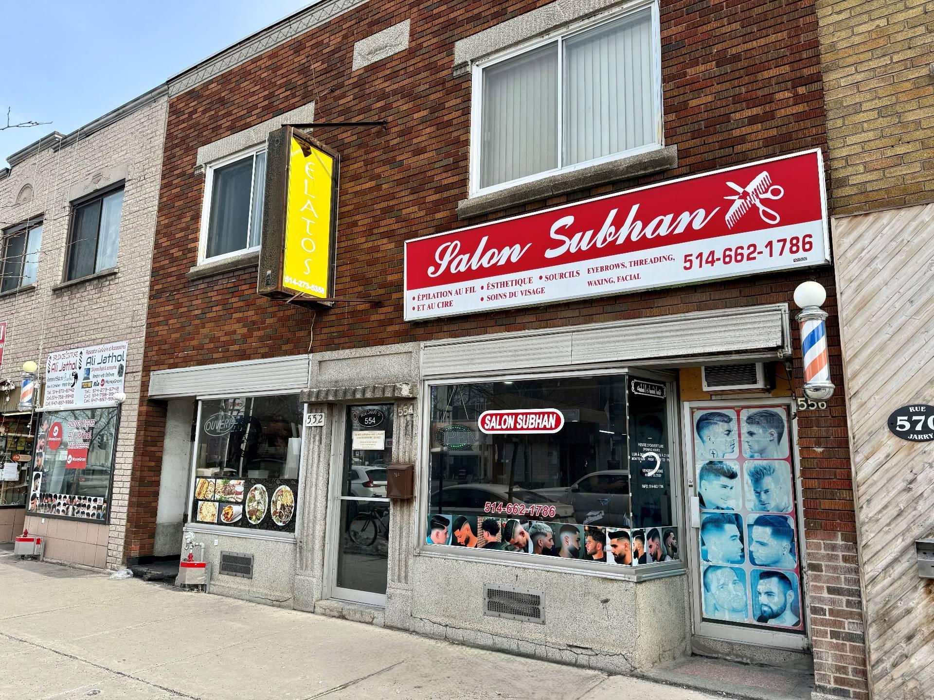 









550Z

 - 556Z


Rue Jarry O.

,
Montréal (Villeray/Saint-Michel/Parc-Extension),




QC
H3N1E9

