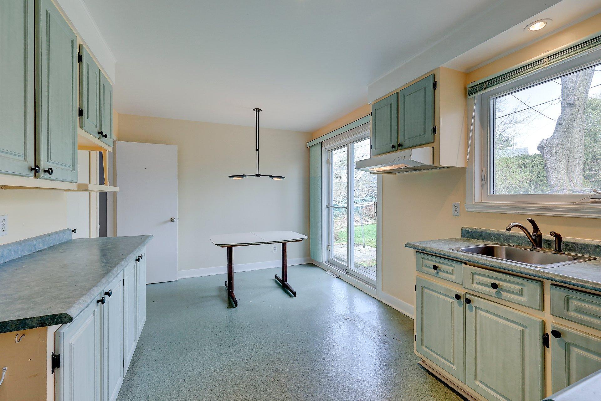 









95


Rue de Vimy

,
Saint-Bruno-de-Montarville,




QC
J3V2K9

