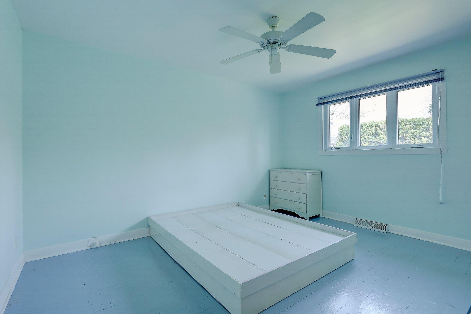 









95


Rue de Vimy

,
Saint-Bruno-de-Montarville,




QC
J3V2K9

