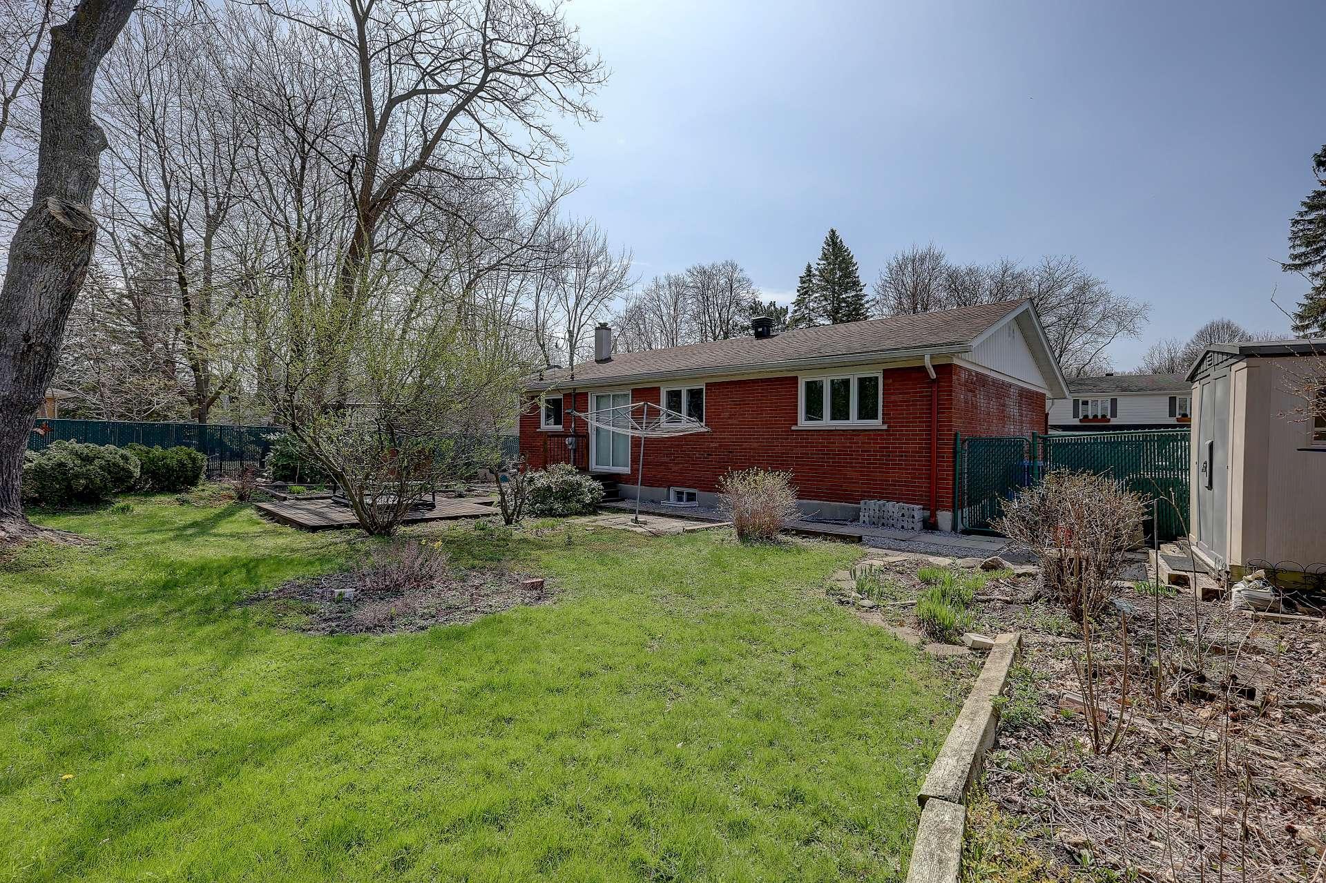 









95


Rue de Vimy

,
Saint-Bruno-de-Montarville,




QC
J3V2K9

