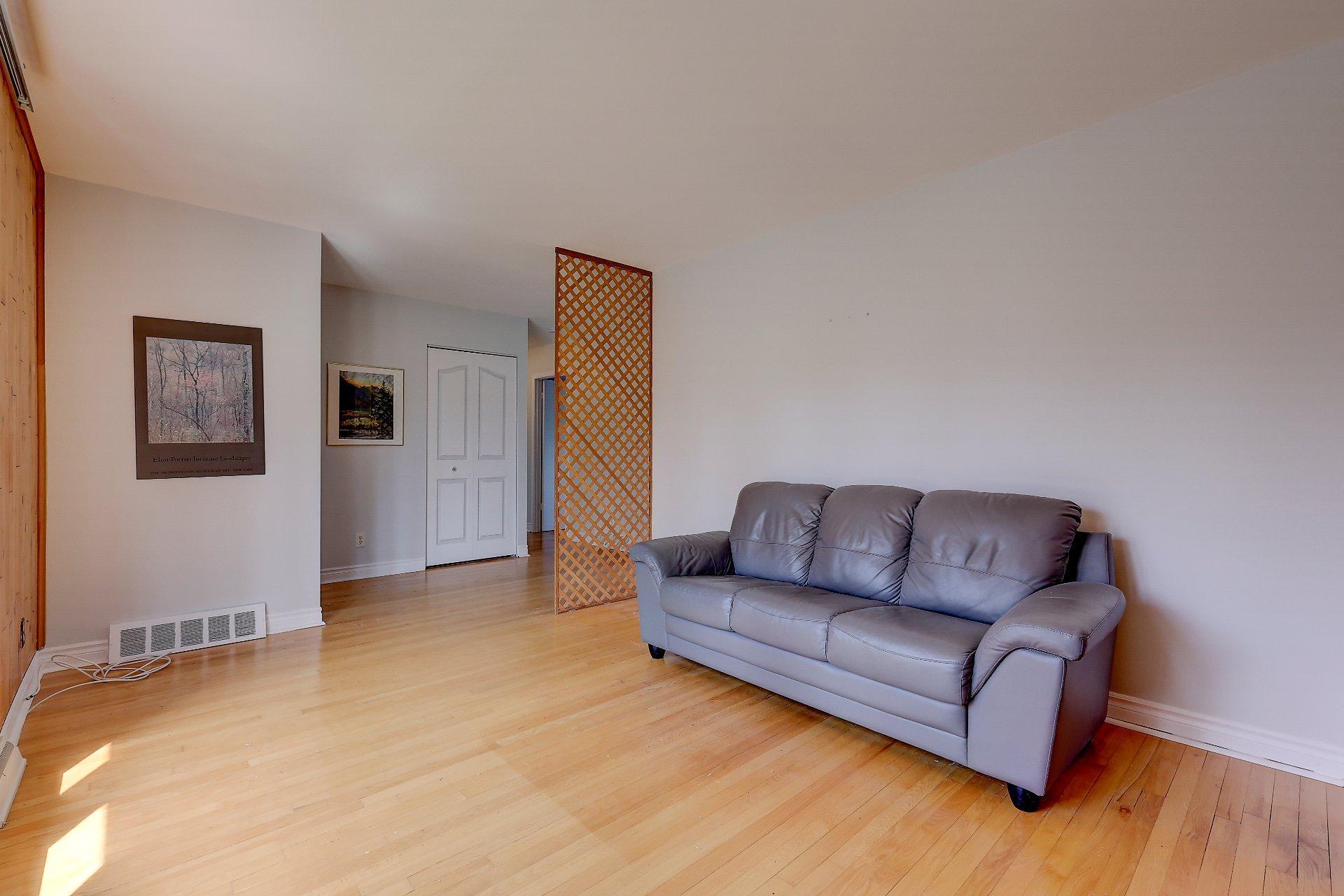 









95


Rue de Vimy

,
Saint-Bruno-de-Montarville,




QC
J3V2K9

