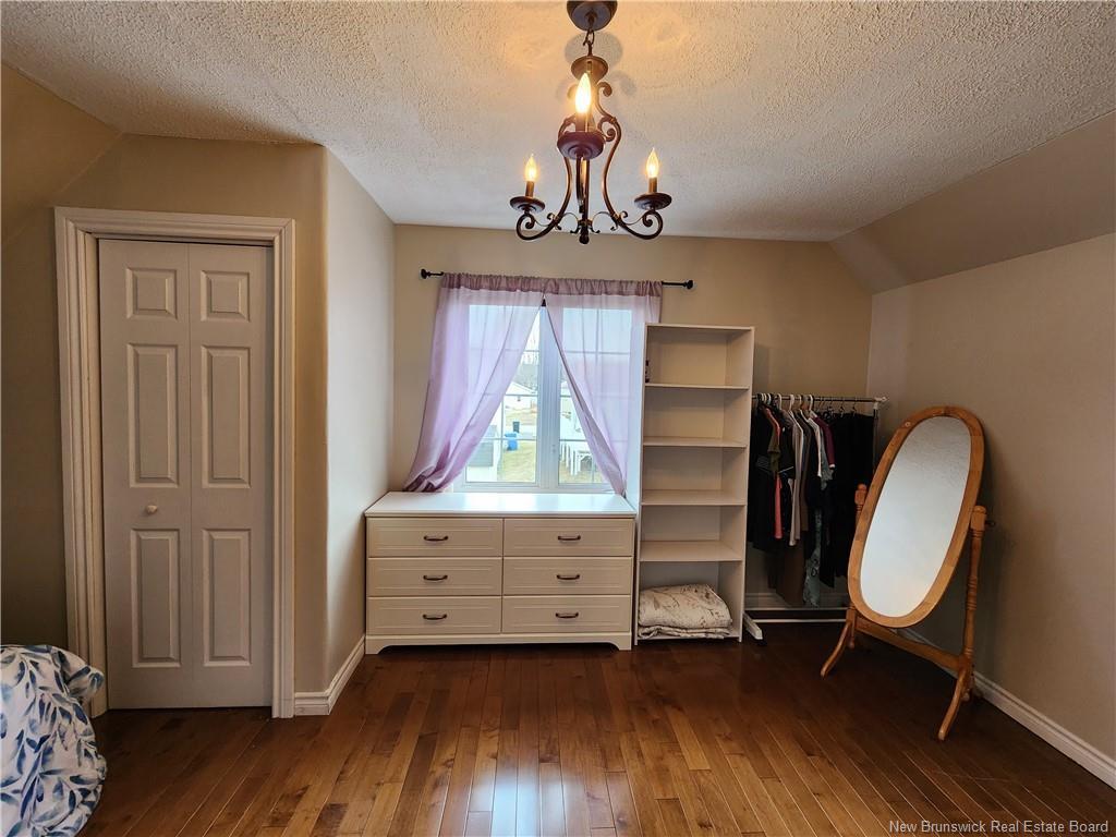 









875


Roussy

,
Bathurst,




NB
E2A 4W5

