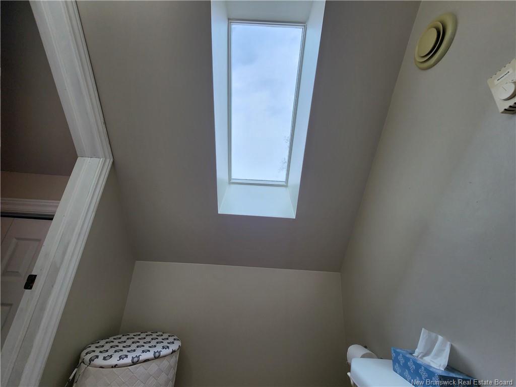 









875


Roussy

,
Bathurst,




NB
E2A 4W5

