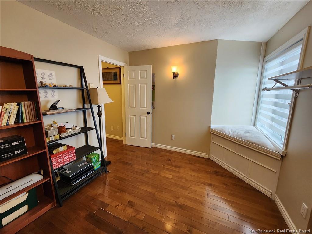 









875


Roussy

,
Bathurst,




NB
E2A 4W5

