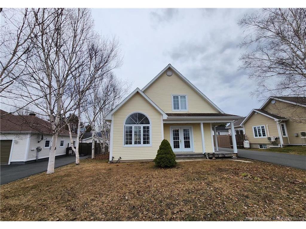 









875


Roussy

,
Bathurst,




NB
E2A 4W5

