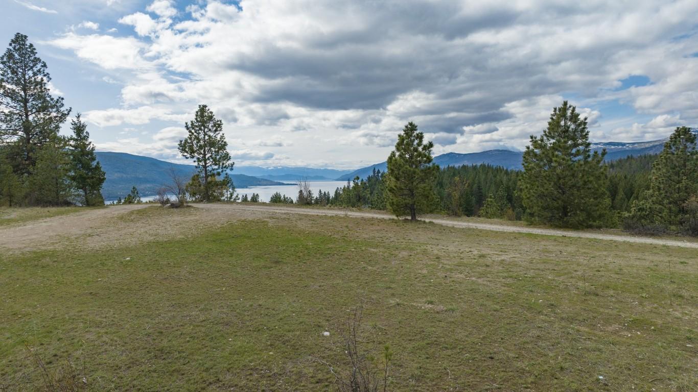 









Lot 232


lakewood

Road,
Vernon,







BC
V1H 2B9

