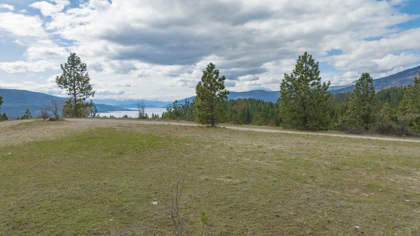 









Lot 232


lakewood

Road,
Vernon,







BC
V1H 2B9

