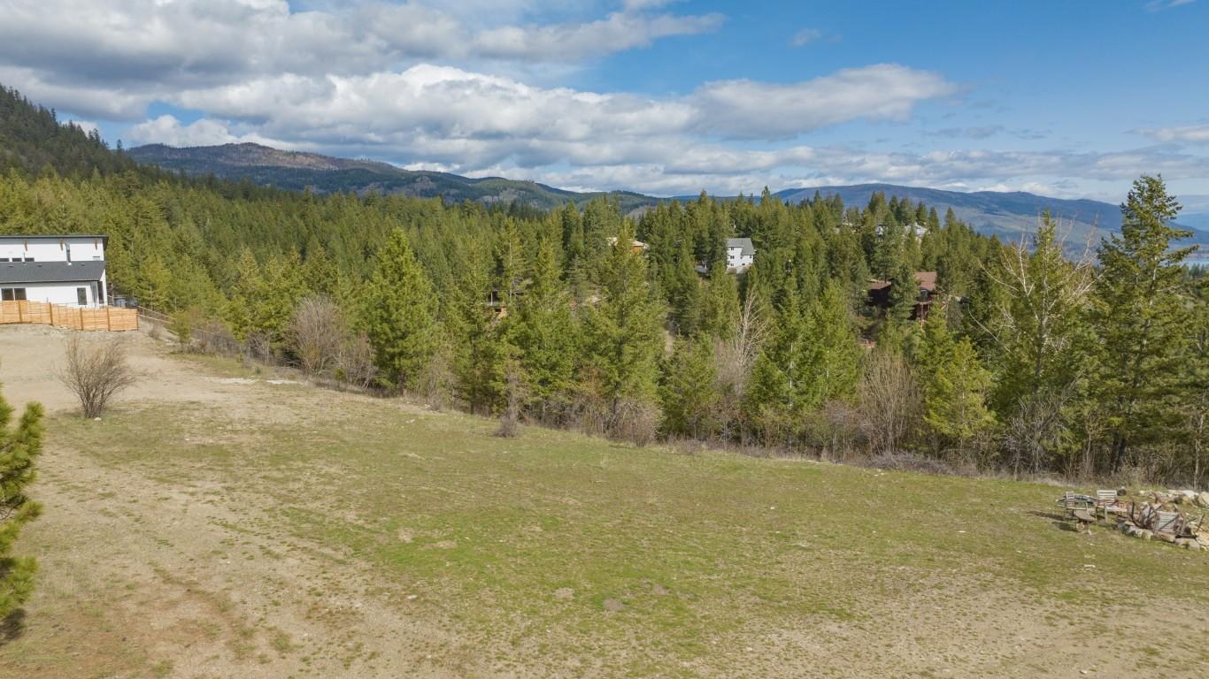 









Lot 232


lakewood

Road,
Vernon,







BC
V1H 2B9

