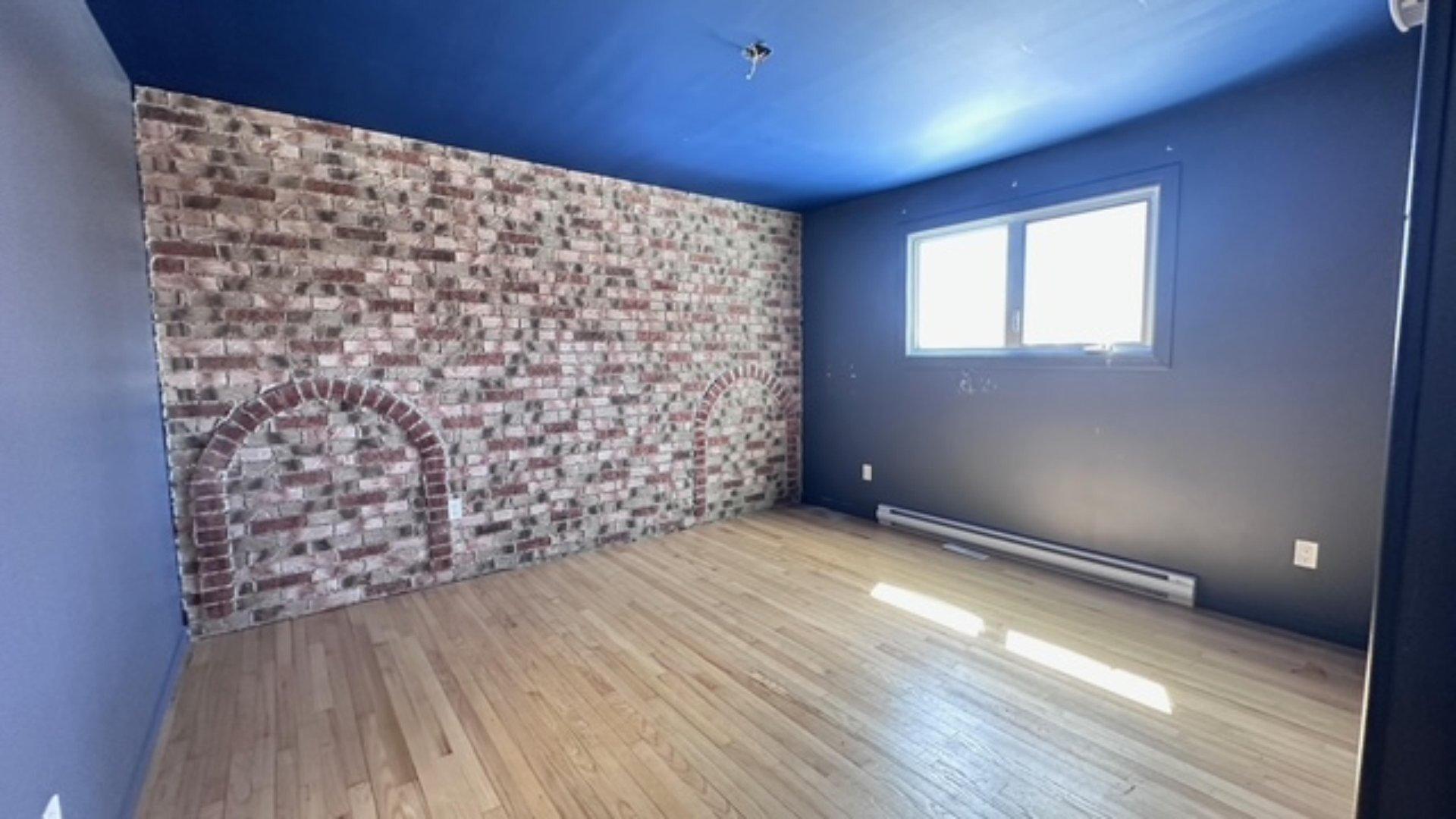 









14


Place Dorion

,
Sorel-Tracy,




QC
J3P5R7

