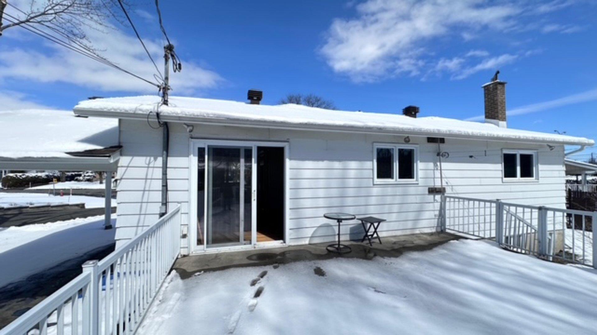









14


Place Dorion

,
Sorel-Tracy,




QC
J3P5R7

