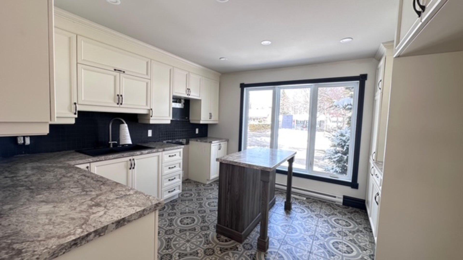 









14


Place Dorion

,
Sorel-Tracy,




QC
J3P5R7

