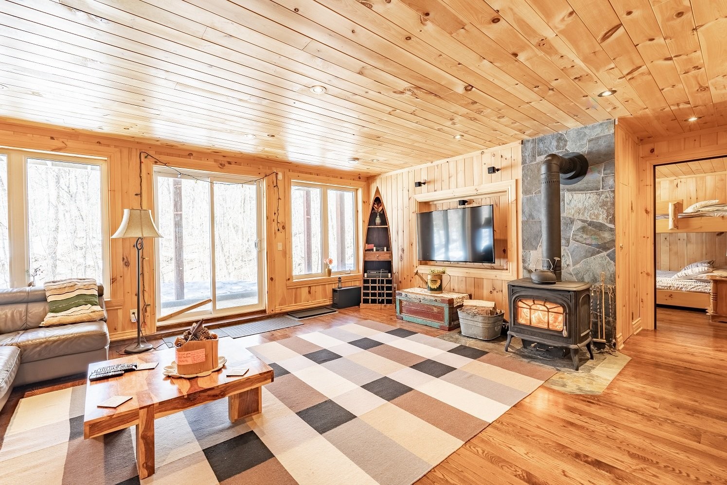 









21


Imp. des Grands-Montets

,
Lac-Supérieur,




QC
J0T1P0

