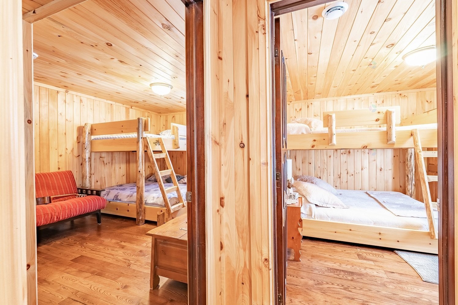 









21


Imp. des Grands-Montets

,
Lac-Supérieur,




QC
J0T1P0

