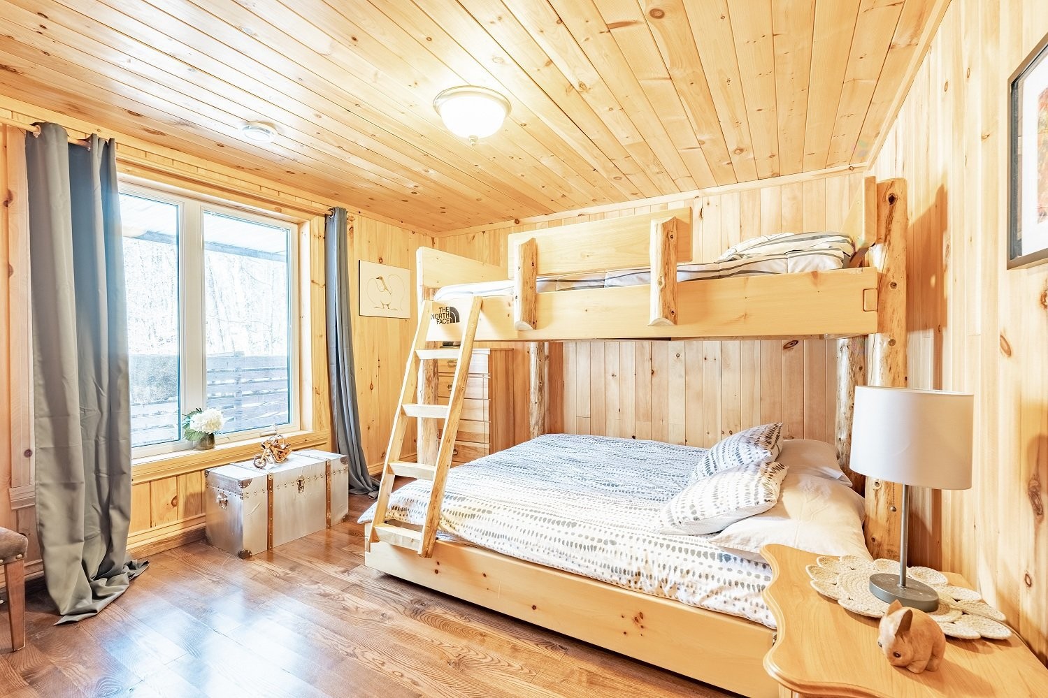 









21


Imp. des Grands-Montets

,
Lac-Supérieur,




QC
J0T1P0

