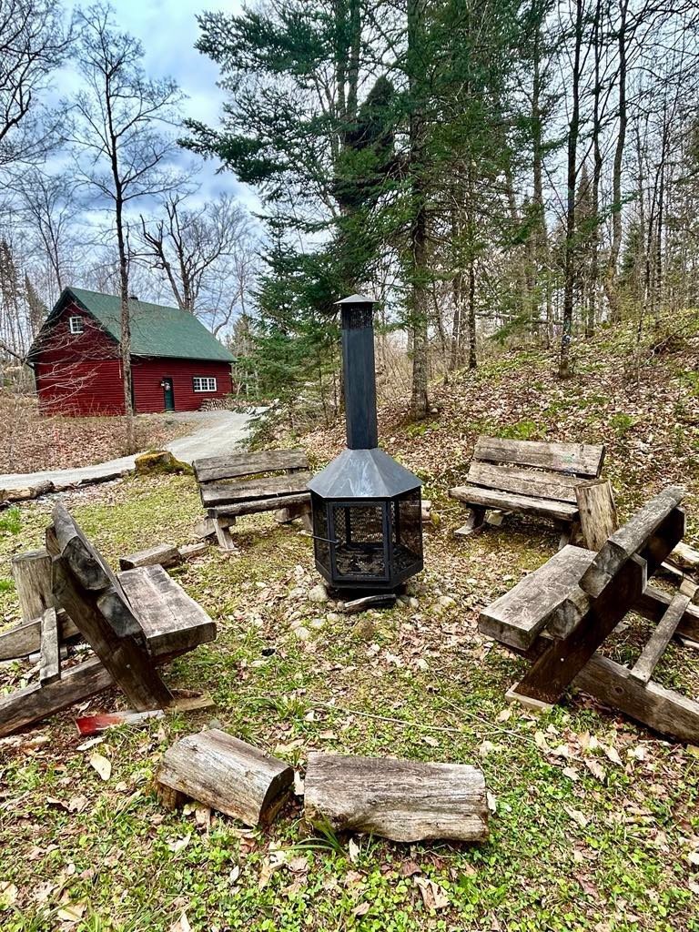 









21


Imp. des Grands-Montets

,
Lac-Supérieur,




QC
J0T1P0

