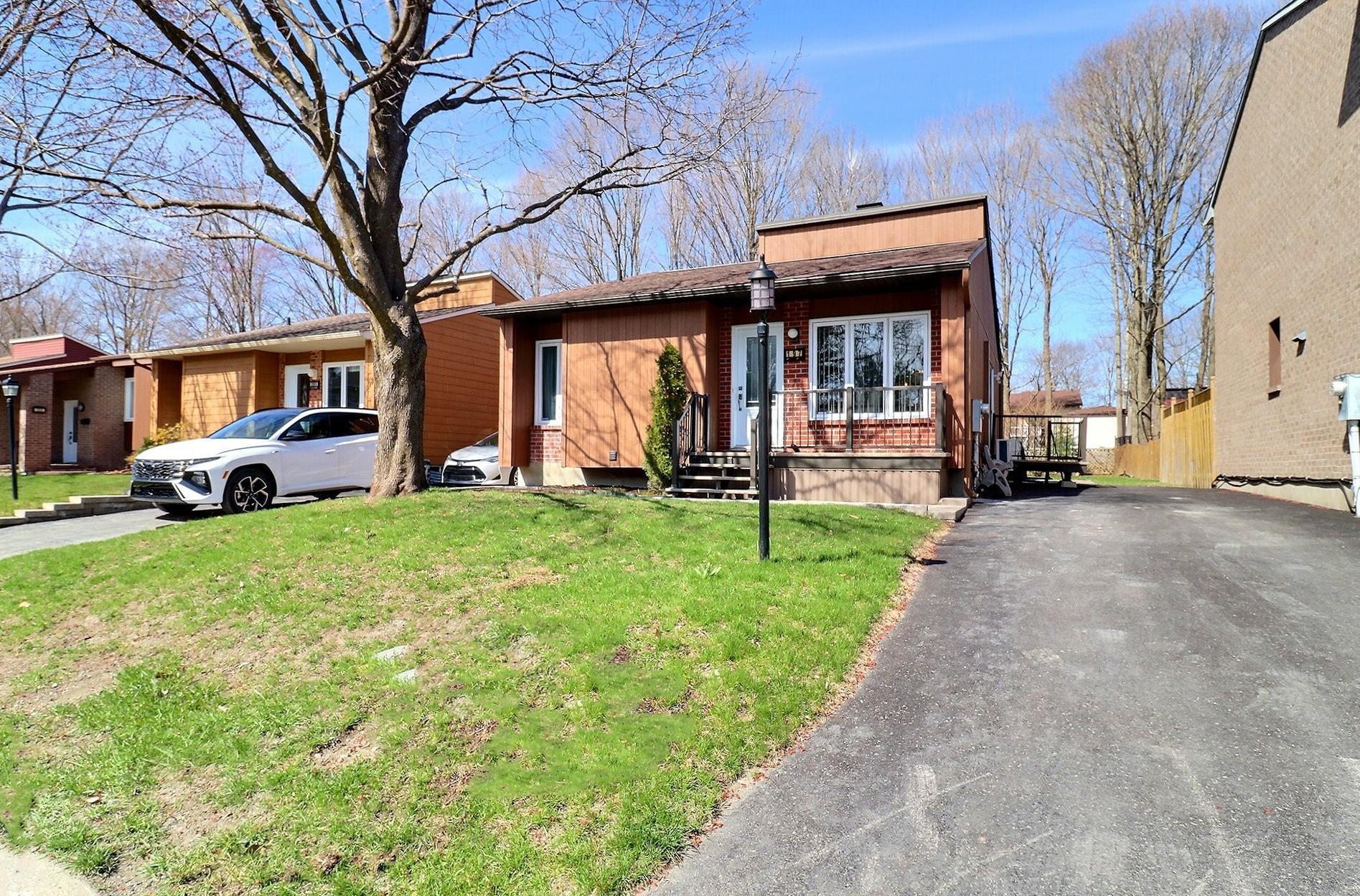 









197


Rue du Mont-Luc

,
Gatineau (Gatineau),




QC
J8V2B5

